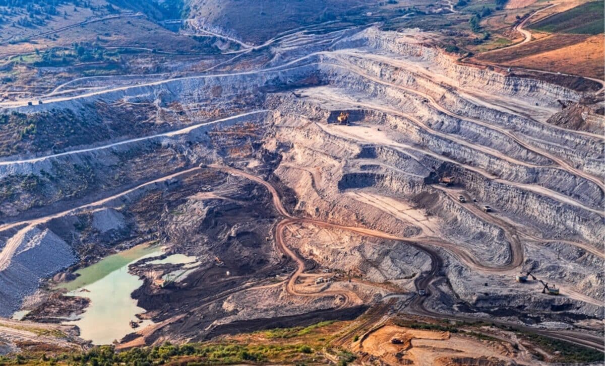 China Discovered 9.7 Million Tons of Rare Earths and 27 Million Tons of Something Even More Critical