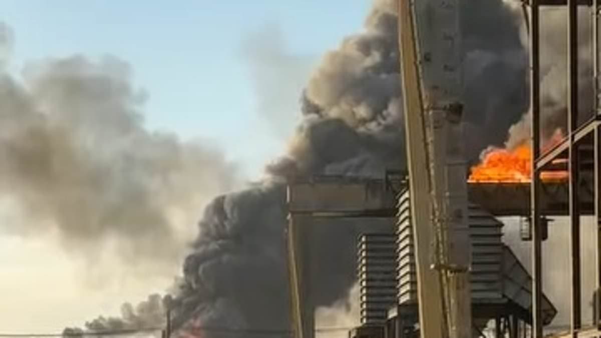 Massive Blaze Erupts at Texas Oil Refinery: What You Need to Know
