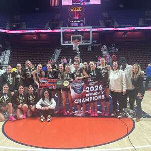 Stonington girls basketball wins CIAC Division IV championship over Morgan for first title since 2006