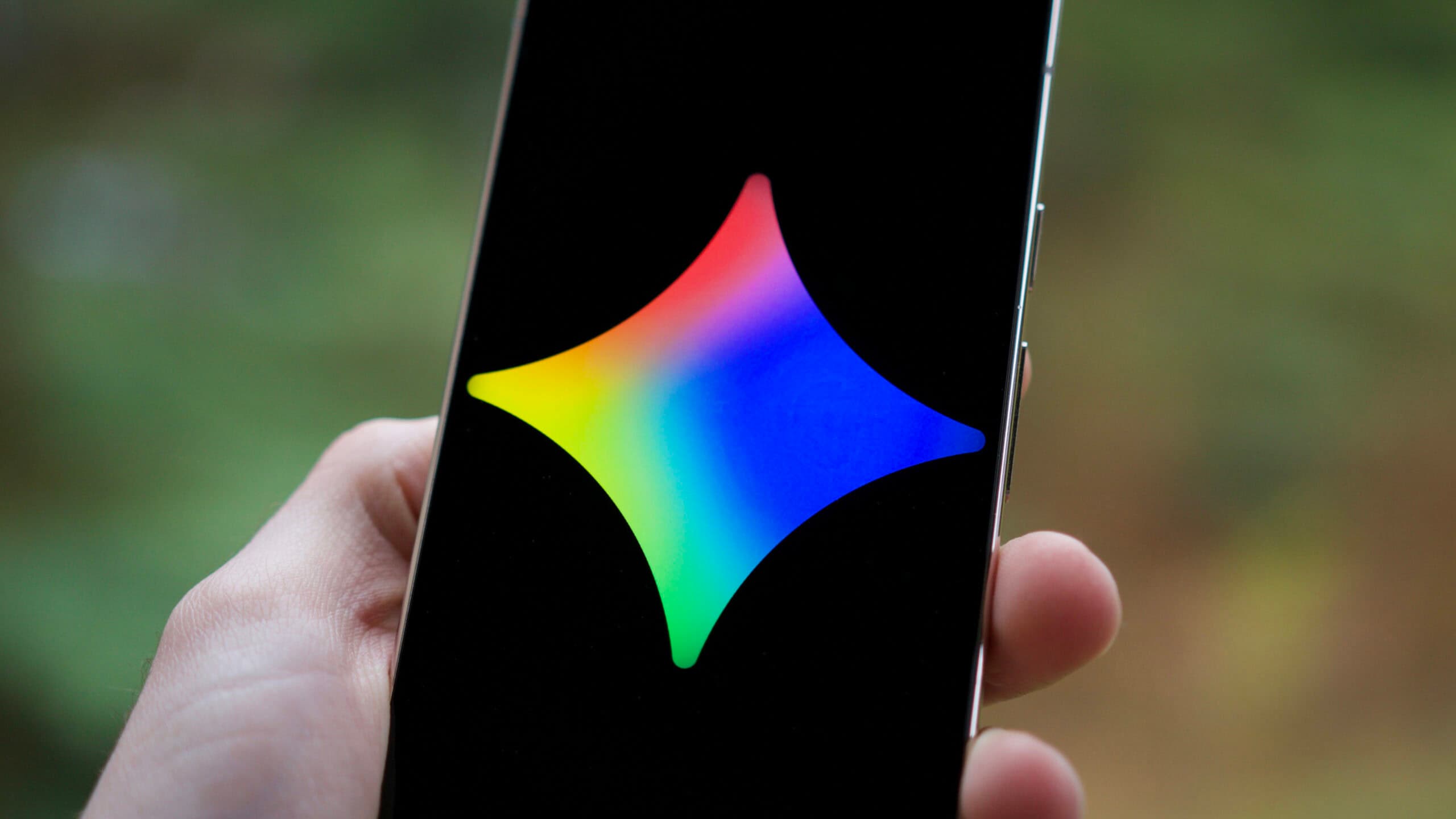 Don’t start from scratch: Here's how Google is making it easier to move from ChatGPT to Gemini