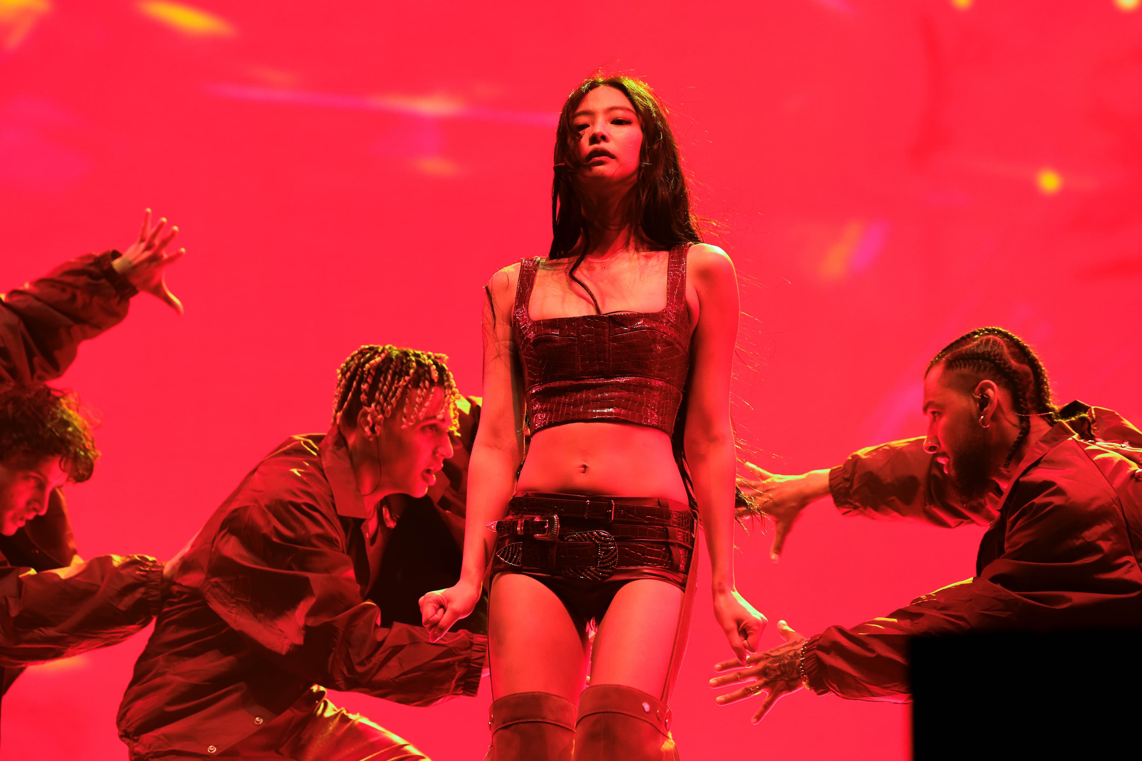 Watch Jennie Perform Tame Impala’s ‘Dracula’ in Hong Kong