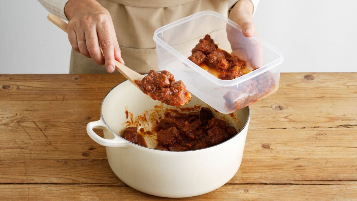 Eating The Same Meals Every Day May Have a Surprising Effect on Weight Loss