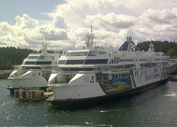 Generator issue continues to plague Vancouver Island-Lower Mainland ferries