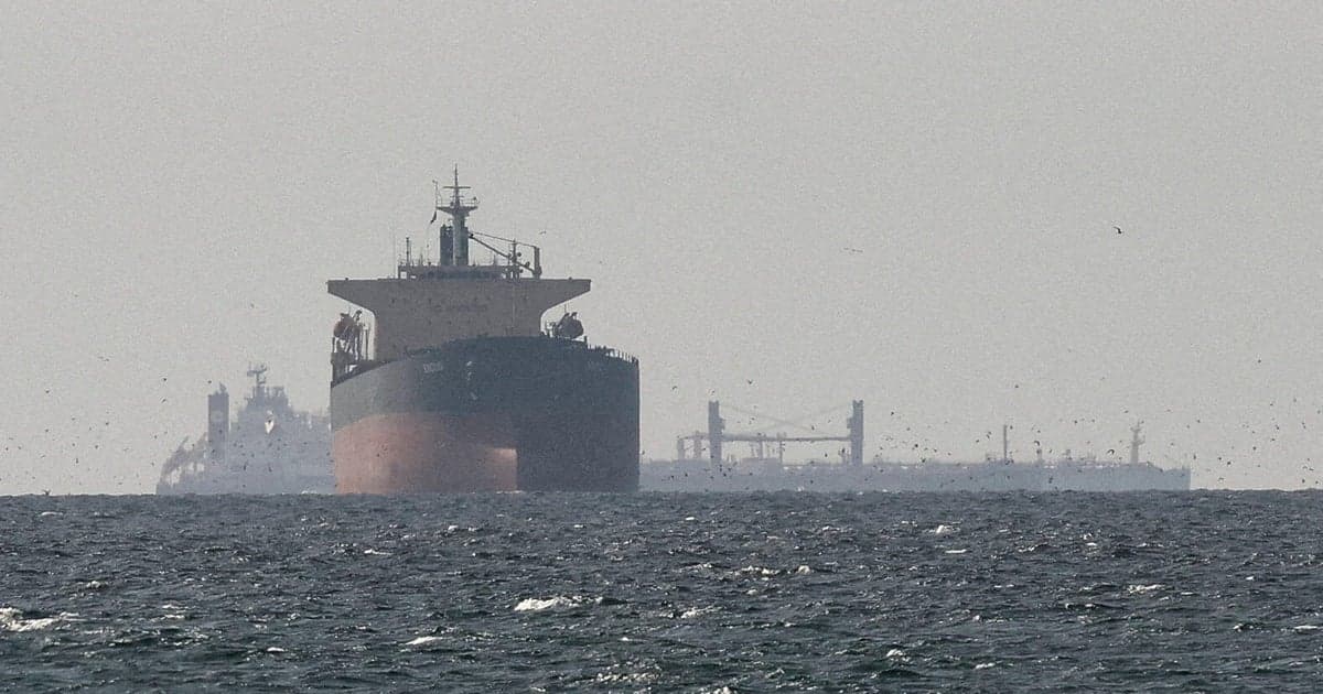 As Iran keeps the Strait of Hormuz locked down, it's borrowing from Ukraine's playbook