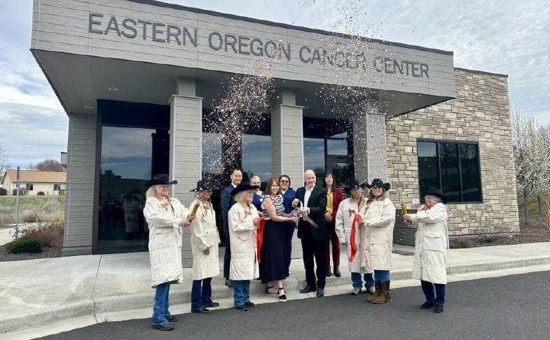 Eastern Oregon Cancer Center reopens in Pendleton