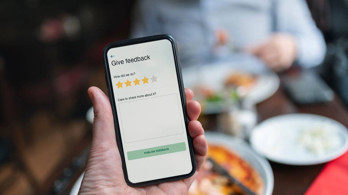 UK shoppers given 'serious' warning as 'half of online reviews are fake'