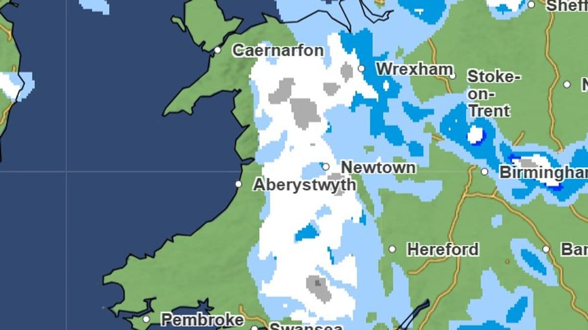 Met office hour-by-hour snow forecast as wintery showers set to hit Wales