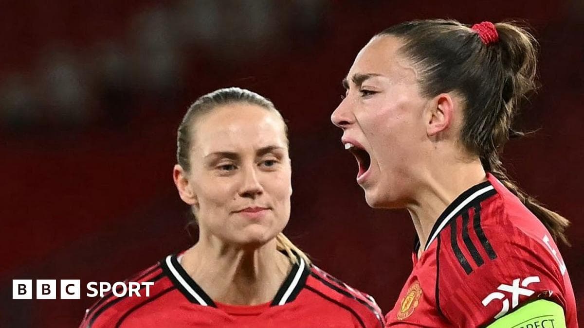 Manchester United refuse to give up on Champions League dream