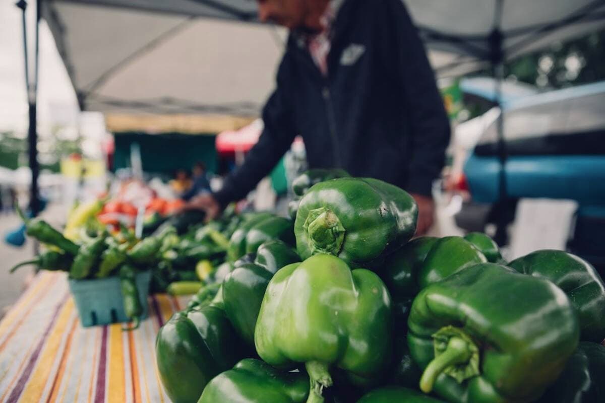 Farmers’ and Crafters’ market returns to Kelowna for the season
