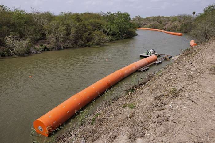 Feds plan to install 536 miles of floating barriers on Rio Grande to deter migrants