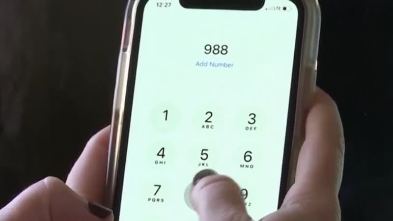 Proposed bill to require Louisiana schools to display suicide prevention hotline on school website, ID