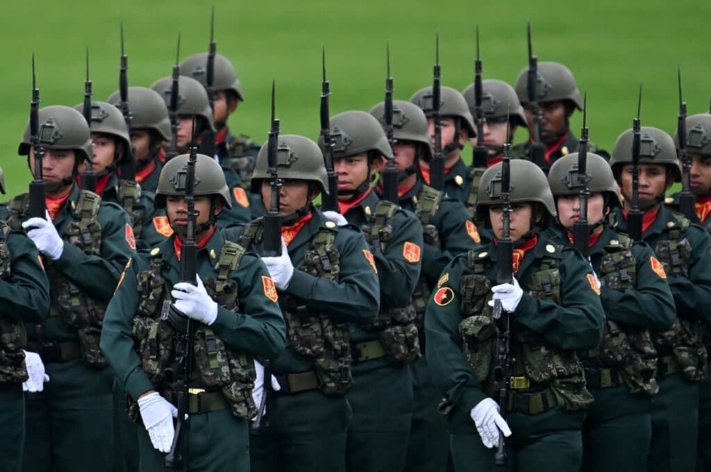 Colombia military says 80 troops believed dead in plane crash