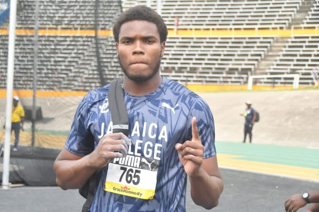 #Champs2026: JC’s Salmon breaks national junior record in Class 1 discus throw