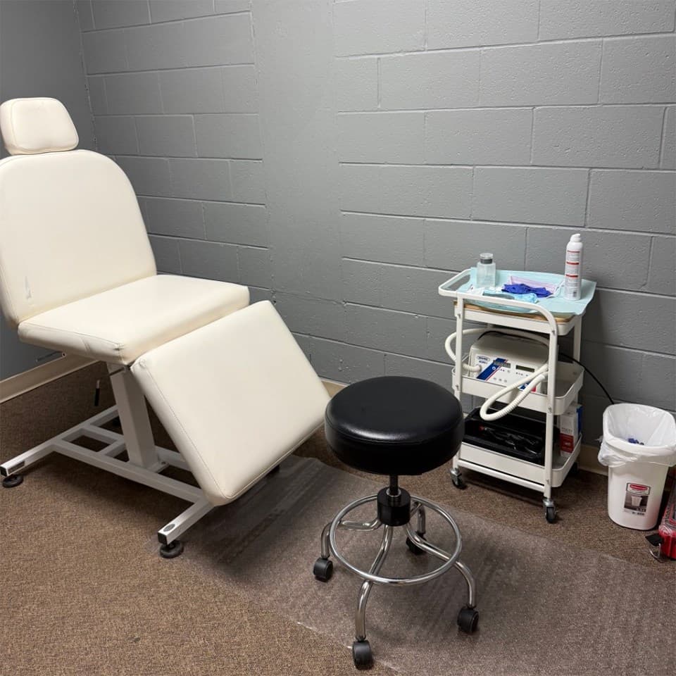 Queen Bee Foot Care: Modern Pain-Free, Innovative Solutions for Foot Health